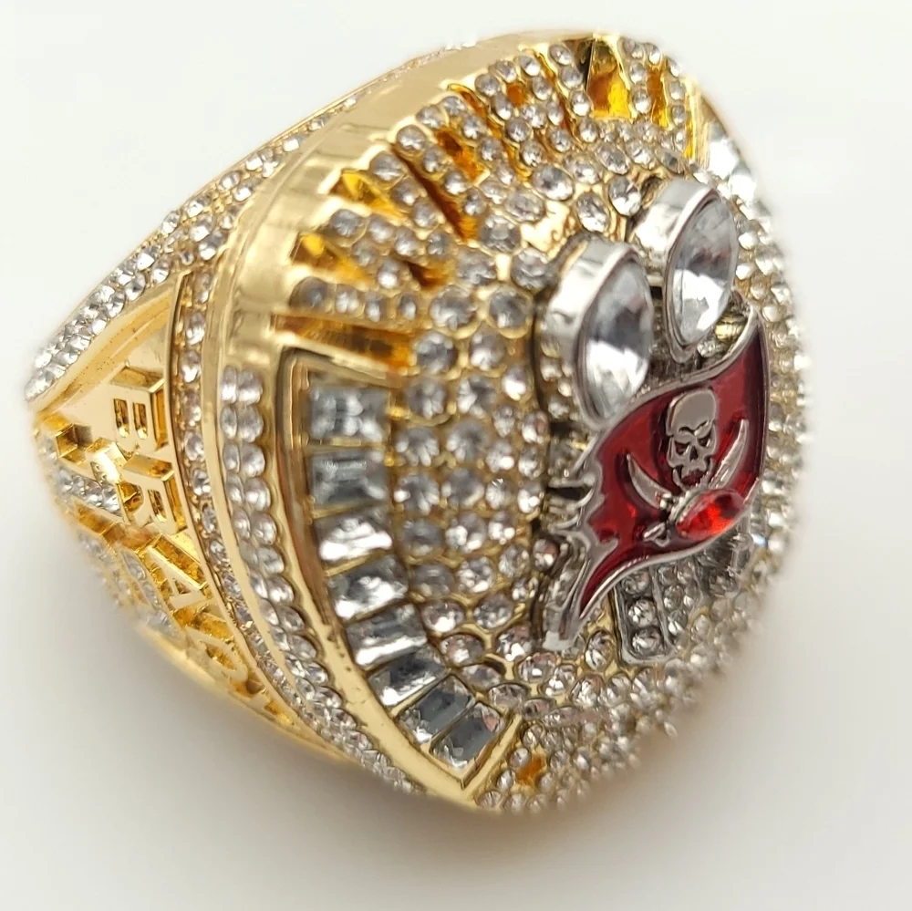 Tampa Bay Buccaneers 2021 Super Bowl Championship Ring Fan Edition Tom Brady‎